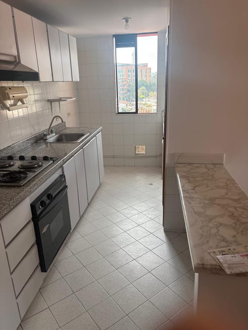 Apartaestudio en arriendo en Ilarco, Bogotá, 58 m² · foto 2 de 12