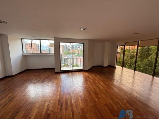 Oficina en arriendo en La Florida, Medellín, 67 m² · foto 3 de 8