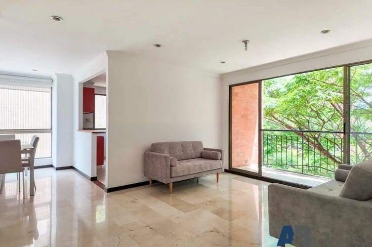 Apartamento de 3 alcobas en arriendo en La Florida, Medellín, 132 m² · foto 7 de 13