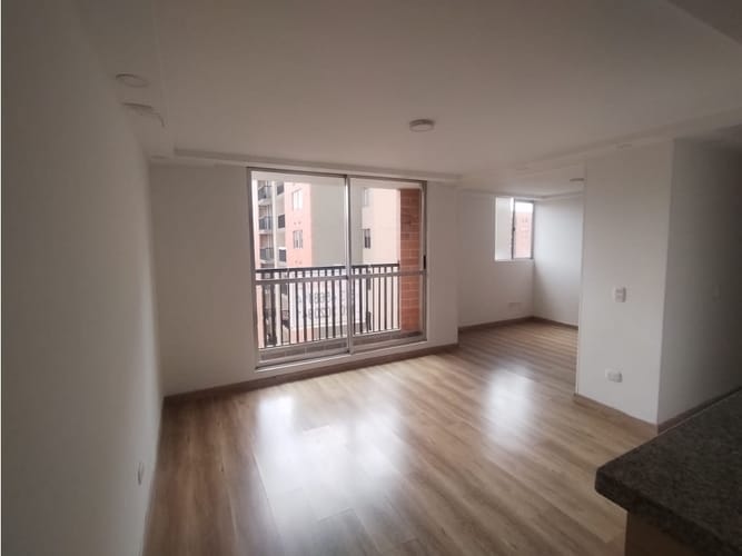 Apartamento de 2 alcobas en arriendo en La Prosperidad, Madrid, 64 m² · foto 2 de 20