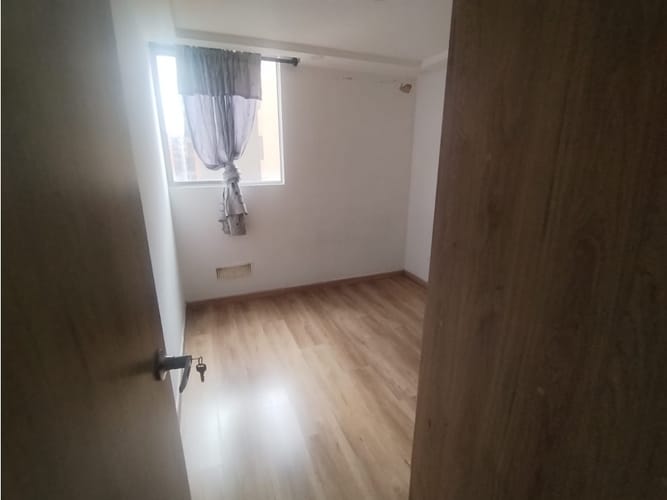 Apartamento de 2 alcobas en arriendo en La Prosperidad, Madrid, 64 m² · foto 9 de 20