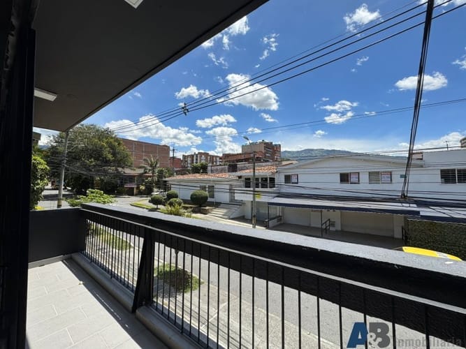 Local en arriendo en Simon Bolivar, Medellín, 200 m² · foto 18 de 20