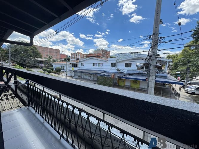 Local en arriendo en Simon Bolivar, Medellín, 200 m² · foto 20 de 20