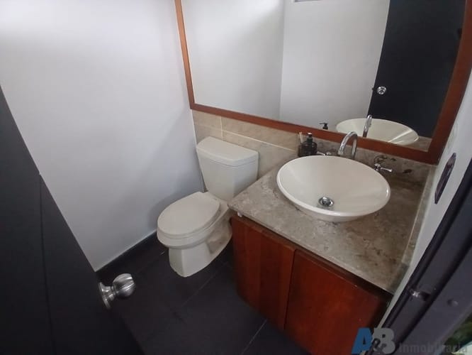Oficina en arriendo en La Florida, Medellín, 130 m² · foto 7 de 19