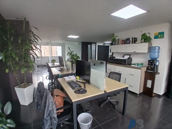 Oficina en arriendo en La Florida, Medellín, 130 m² · foto 8 de 19