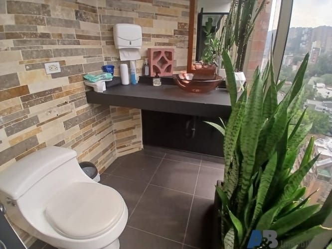 Oficina en arriendo en La Florida, Medellín, 130 m² · foto 9 de 19
