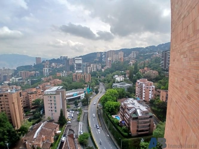 Oficina en arriendo en La Florida, Medellín, 130 m² · foto 18 de 19