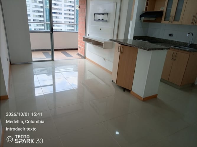 Apartamento de 3 alcobas en arriendo en Asomadera No.2, Medellín, 80 m² · foto 17 de 24