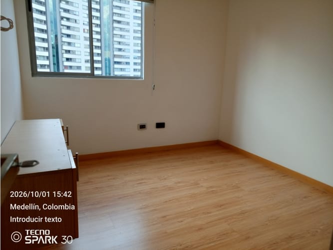 Apartamento de 3 alcobas en arriendo en Asomadera No.2, Medellín, 80 m² · foto 23 de 24