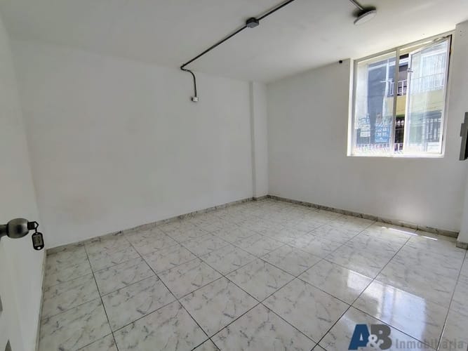 Local en arriendo en El Poblado, Medellín, 144 m² · foto 6 de 21