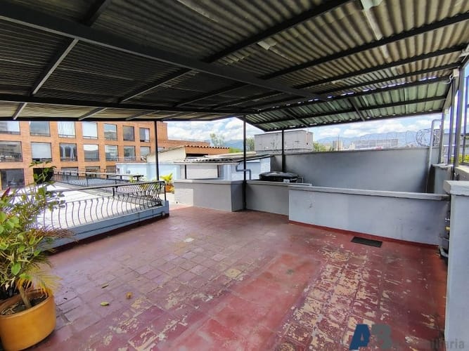 Local en arriendo en El Poblado, Medellín, 144 m² · foto 19 de 21