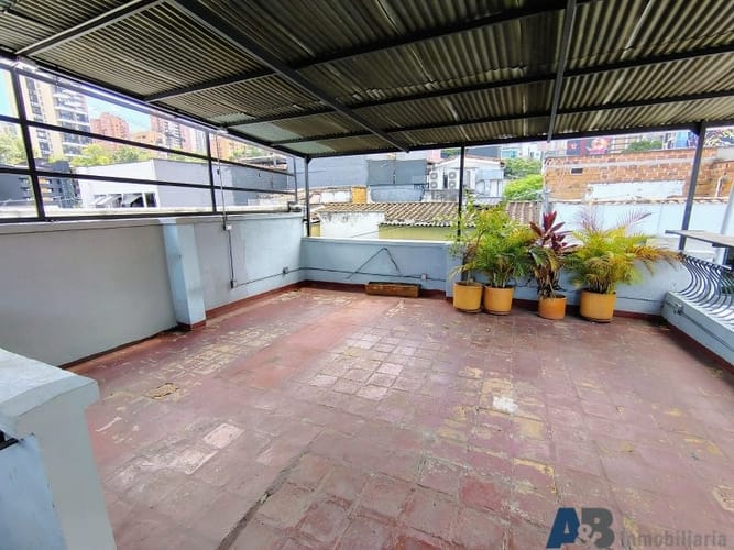 Local en arriendo en El Poblado, Medellín, 144 m² · foto 20 de 21