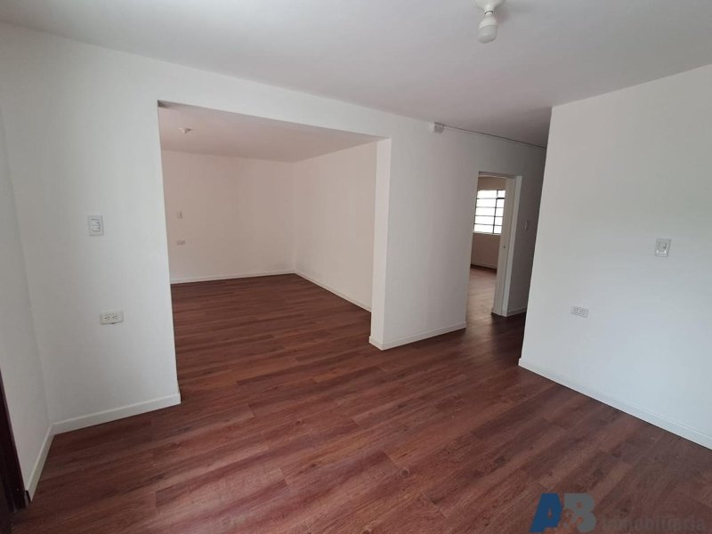 Casa en arriendo en Manila, Medellín · foto 14 de 24
