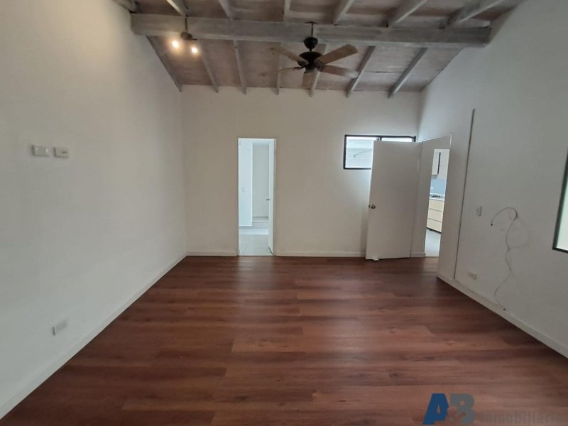 Casa en arriendo en Manila, Medellín · foto 20 de 24