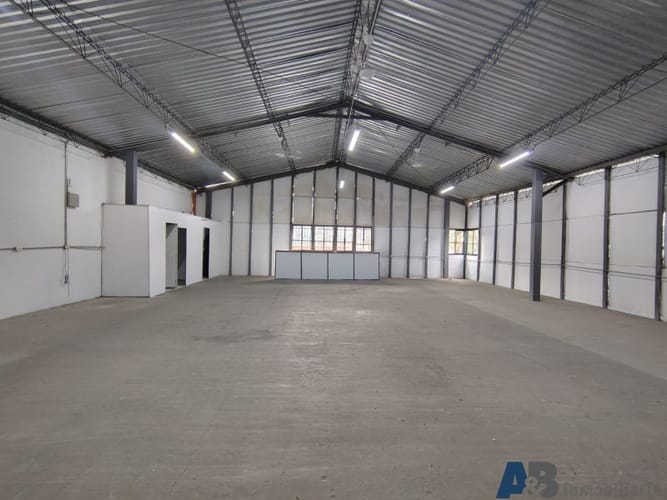 Bodega en arriendo en Las Palmas, Medellín, 400 m² · foto 3 de 18