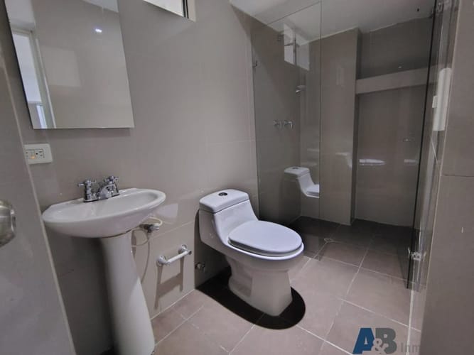 Local en arriendo en Castropol, Medellín, 190 m² · foto 15 de 20