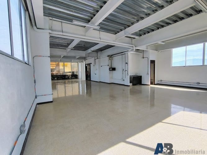 Bodega en arriendo en Colombia, Medellín, 175 m² · foto 5 de 13