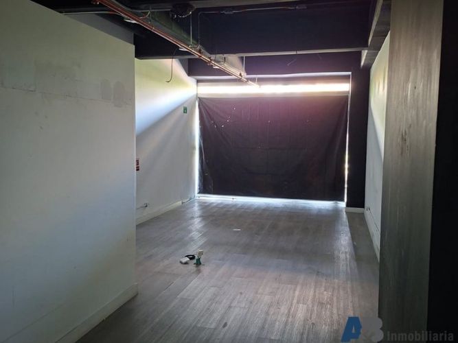 Local en arriendo en Los Balsos, Medellín, 41 m² · foto 5 de 7