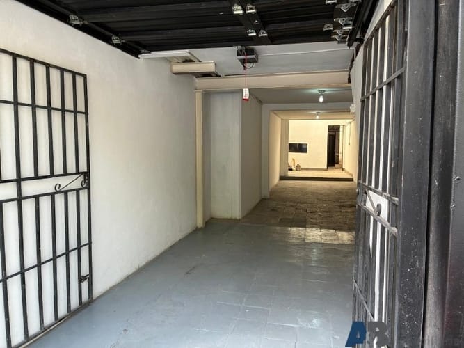 Bodega en arriendo en El Salvador, Medellín, 70 m² · foto 6 de 10