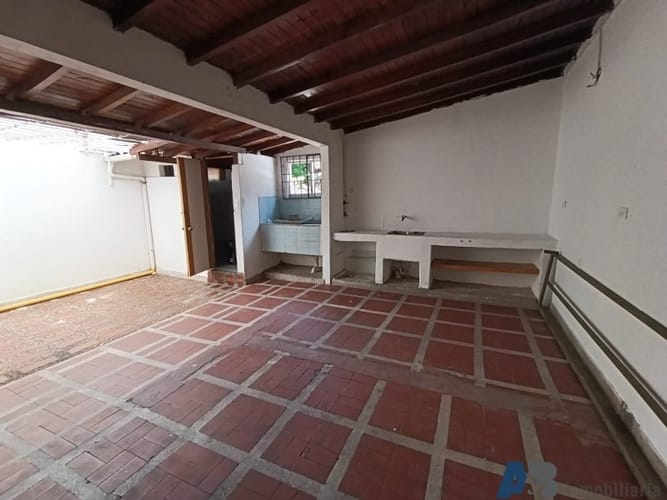 Bodega en arriendo en El Salvador, Medellín, 90 m² · foto 7 de 12