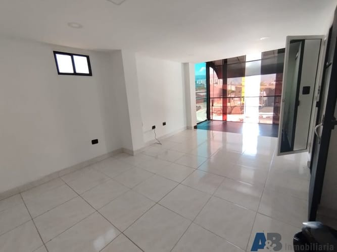 Local en arriendo en San Diego, Medellín, 37 m² · foto 3 de 8
