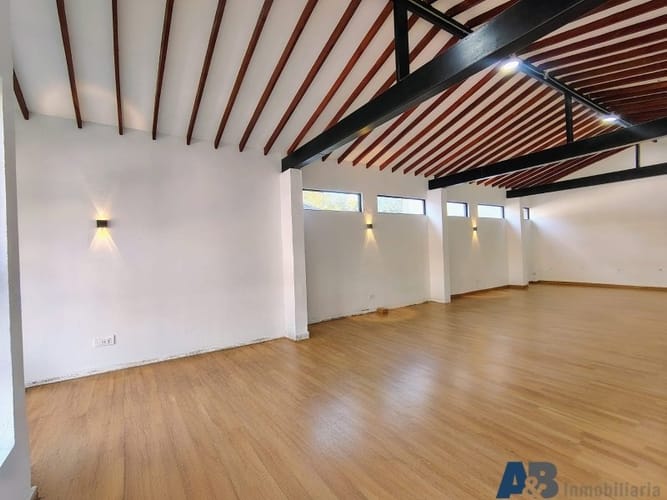 Local en arriendo en Patio Bonito, Medellín, 98 m² · foto 6 de 8