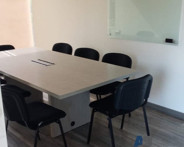 Oficina en arriendo en Las Lomas, Medellín, 124 m² · foto 8 de 13