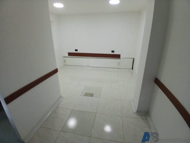 Oficina en arriendo en San Diego, Medellín, 37 m² · foto 4 de 12