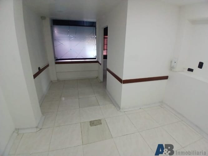 Oficina en arriendo en San Diego, Medellín, 37 m² · foto 10 de 12