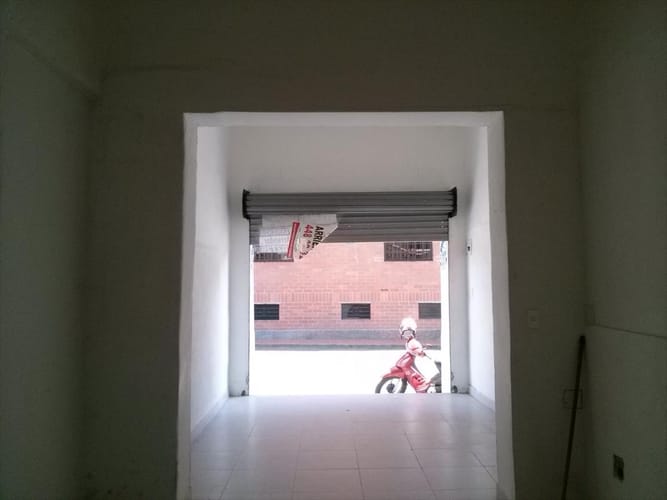 Local en arriendo en Mesa, Envigado, 35 m² · foto 3 de 6
