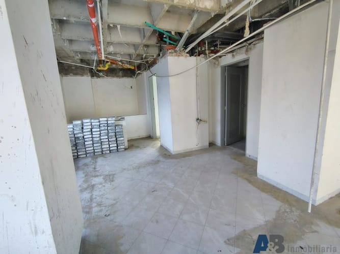 Oficina en arriendo en El Poblado, Medellín, 345 m² · foto 9 de 13