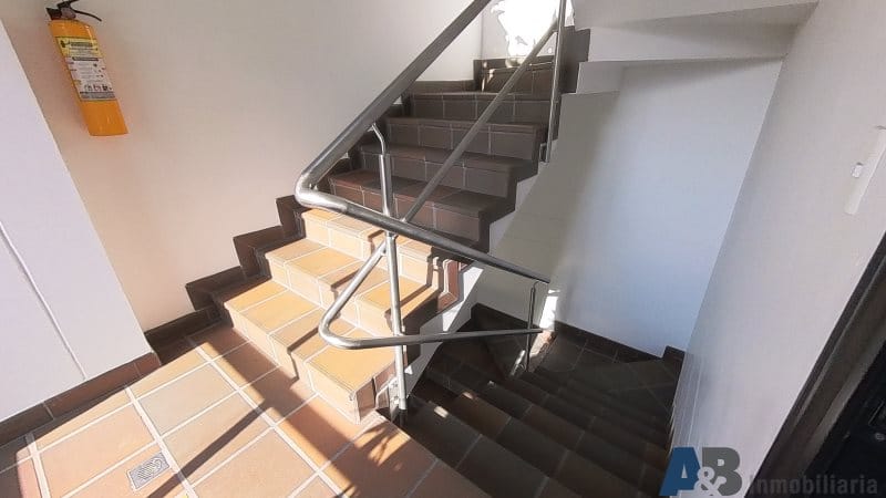 Bodega en arriendo en El Carmelo, Itagüí, 100 m² · foto 4 de 13