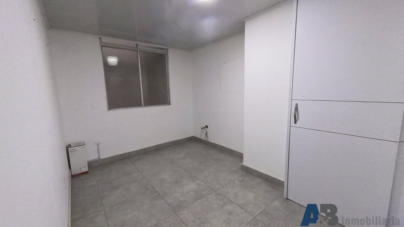 Bodega en arriendo en El Carmelo, Itagüí, 100 m² · foto 10 de 13