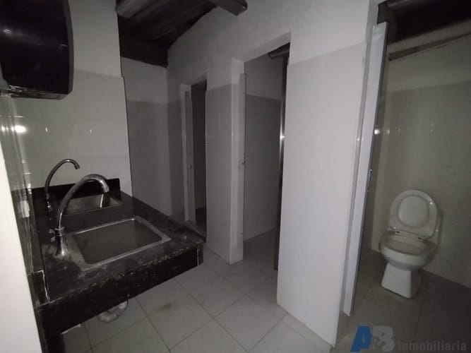 Bodega en arriendo en La Tablaza, La Estrella, 350 m² · foto 6 de 10