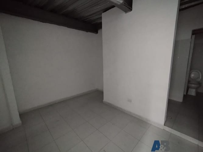 Bodega en arriendo en La Tablaza, La Estrella, 350 m² · foto 7 de 10