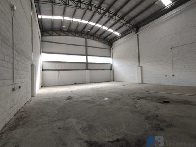 Bodega en arriendo en La Tablaza, La Estrella, 405 m² · foto 7 de 12