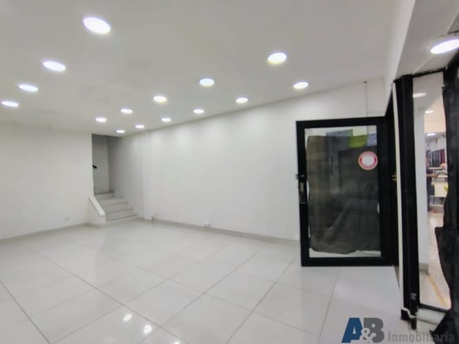 Local en arriendo en Villa Nueva, Medellín, 77 m² · foto 5 de 15