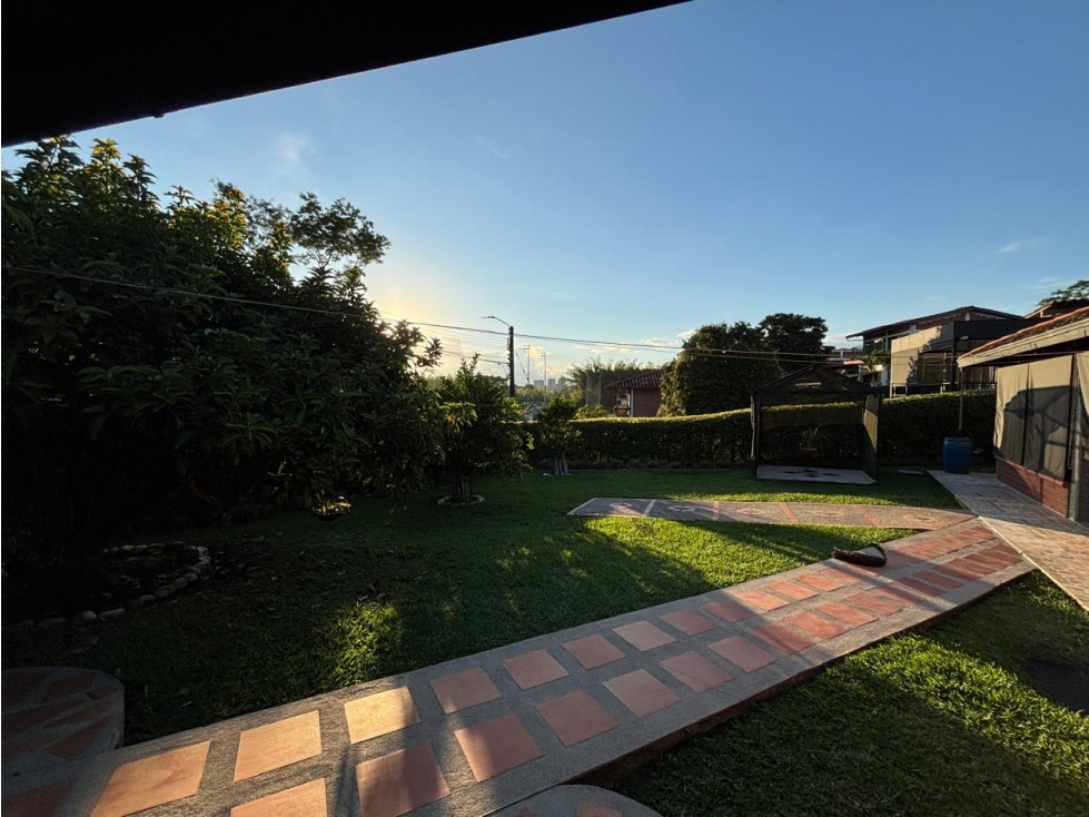 Casa en venta en Cerritos, Pereira · foto 3 de 23