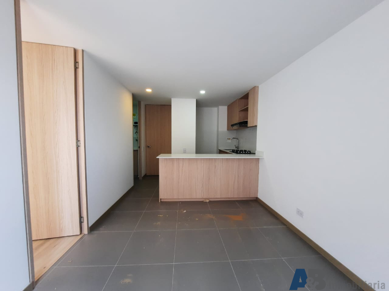 Apartaestudio en arriendo en El Poblado, Medellín · foto 4 de 14