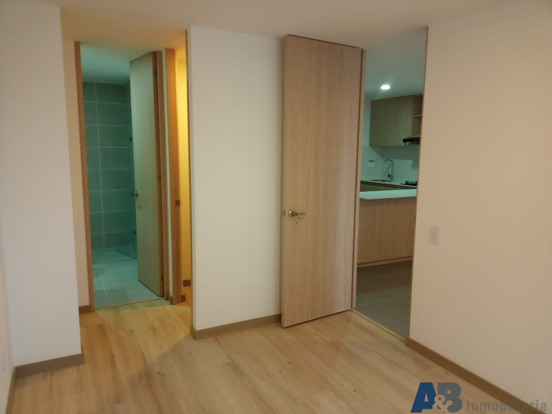Apartaestudio en arriendo en El Poblado, Medellín · foto 10 de 14