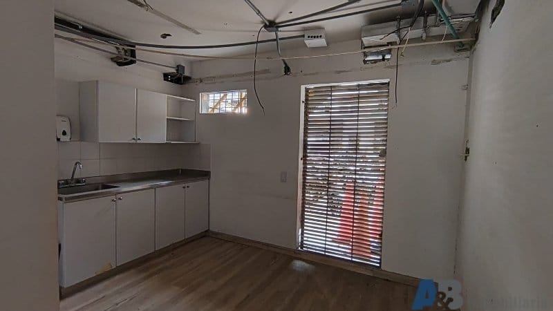 Local en arriendo en El Poblado, Medellín, 174 m² · foto 8 de 9