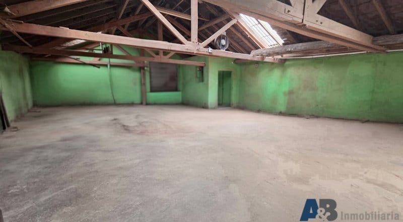 Bodega en arriendo en Guayaquil, Medellín, 150 m² · foto 4 de 5