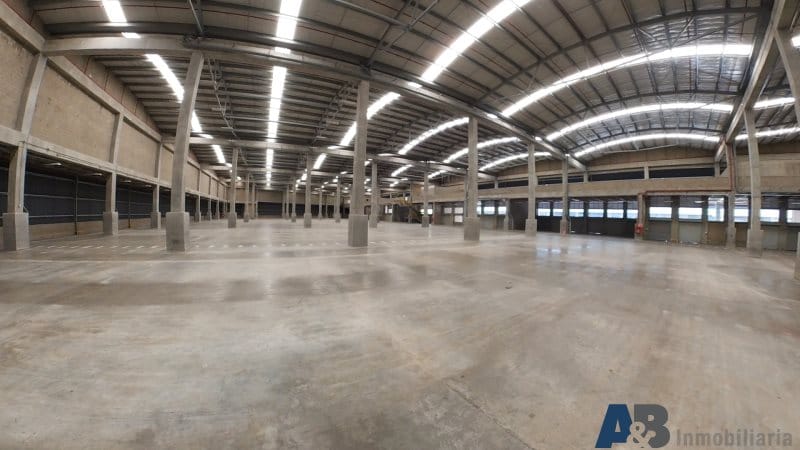 Bodega en arriendo en La Tablaza, La Estrella · foto 8 de 24