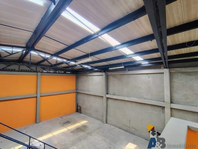 Bodega en arriendo en Viviendas Del Sur, Itagüí, 375 m² · foto 13 de 13