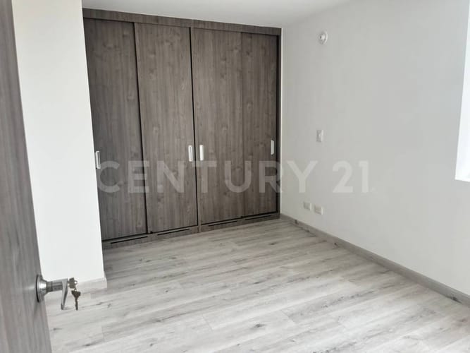 Apartamento de 3 alcobas en venta en Santa Teresa, Bogotá, 79 m² · foto 13 de 19