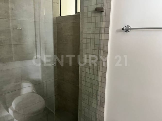 Apartamento de 3 alcobas en venta en Santa Teresa, Bogotá, 79 m² · foto 16 de 19