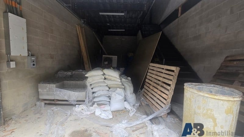 Local en arriendo en Perpetuo Socorro, Medellín, 380 m² · foto 3 de 11