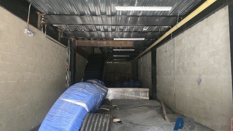 Local en arriendo en Perpetuo Socorro, Medellín, 380 m² · foto 6 de 11