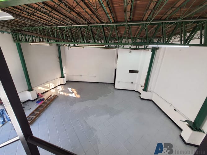 Bodega en arriendo en Perpetuo Socorro, Medellín, 180 m² · foto 5 de 13