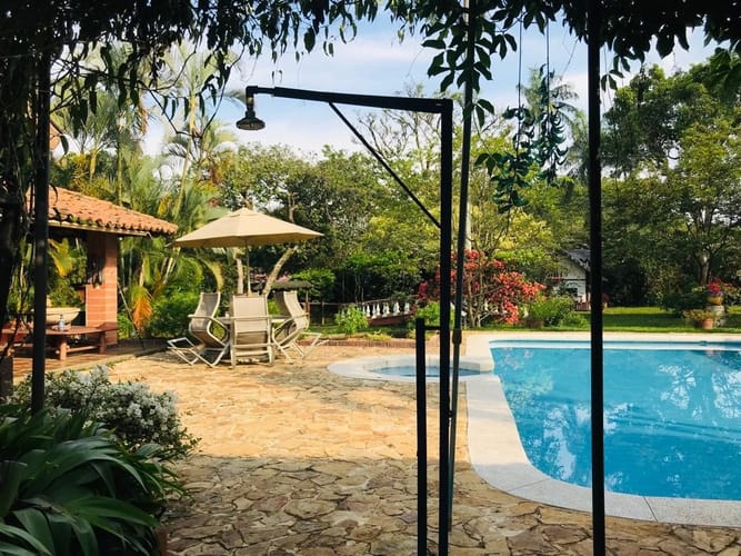 Casa de 6 alcobas en venta en Pance, Cali, 560 m² · foto 2 de 24